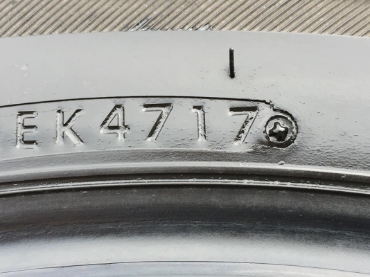 ยาง Bridgestone 245 70 16 ปลายปี17 มีให้เลือก5ชุด ดอกเต็ม ไม่มีปะ เนื้อนิ่มๆ ใช้ยาว ราคาไม่แพง
