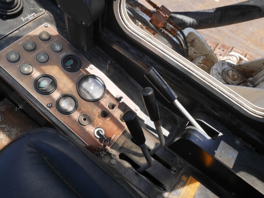 ขายรถเจาะ HCR9DS