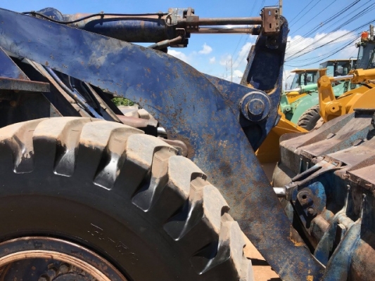 ขายรถตักล้อยาง CAT 936F รถนอกนำเข้าเองจากญี่ปุ่น สภาพสวยพร้อมใช้งาน มีVDOการทำงานครับ