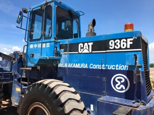 ขายรถตักล้อยาง CAT 936F รถนอกนำเข้าเองจากญี่ปุ่น สภาพสวยพร้อมใช้งาน มีVDOการทำงานครับ