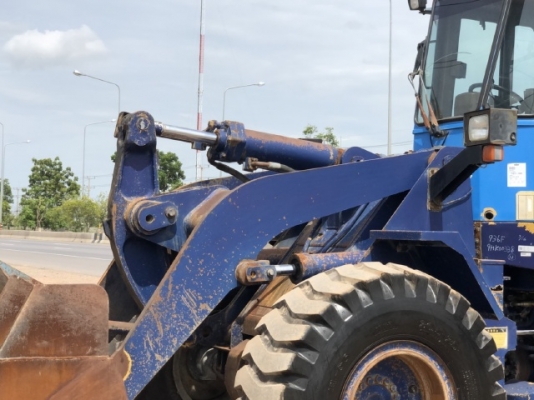 ขายรถตักล้อยาง CAT 936F รถนอกนำเข้าเองจากญี่ปุ่น สภาพสวยพร้อมใช้งาน มีVDOการทำงานครับ