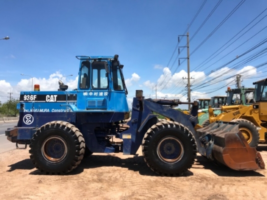 ขายรถตักล้อยาง CAT 936F รถนอกนำเข้าเองจากญี่ปุ่น สภาพสวยพร้อมใช้งาน มีVDOการทำงานครับ
