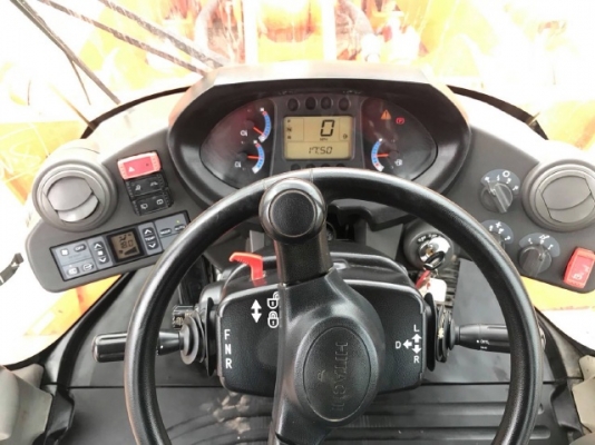 ขายรถตักล้อยาง HITACHI ZW250 (เทียบเท่าWA430-6) รถนอกนำเข้าเองจากญี่ปุ่น สภาพสวยพร้อมใช้งาน มีVDOการทำงานครับ ขายรถตักล้อยาง HITACHI ZW250 (เทียบเท่าWA430-6) รถนอกนำเข้าเองจากญี่ปุ่น สภาพสวยพร้อมใช้งาน มีVDOการทำงานครับ