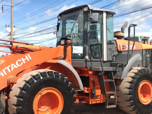 ขายรถตักล้อยาง HITACHI ZW250 (เทียบเท่าWA430-6) รถนอกนำเข้าเองจากญี่ปุ่น สภาพสวยพร้อมใช้งาน มีVDOการทำงานครับ ขายรถตักล้อยาง HITACHI ZW250 (เทียบเท่าWA430-6) รถนอกนำเข้าเองจากญี่ปุ่น สภาพสวยพร้อมใช้งาน มีVDOการทำงานครับ