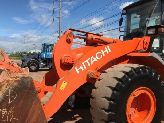ขายรถตักล้อยาง HITACHI ZW250 (เทียบเท่าWA430-6) รถนอกนำเข้าเองจากญี่ปุ่น สภาพสวยพร้อมใช้งาน มีVDOการทำงานครับ ขายรถตักล้อยาง HITACHI ZW250 (เทียบเท่าWA430-6) รถนอกนำเข้าเองจากญี่ปุ่น สภาพสวยพร้อมใช้งาน มีVDOการทำงานครับ