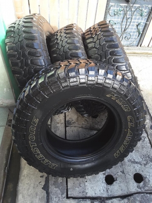 Deestone MT 265-75-16 ปี14 สภาพสวยๆ 1ชุด
