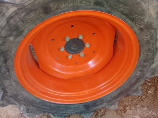 ขายรถไถ L3608 รถออกปลาย มิ.ย.ปี 54 อุปกรณ์ครบรถพร้อมใช้ ขายรถไถ L3608 รถออกปลาย มิ.ย.ปี 54 อุปกรณ์ครบรถพร้อมใช้