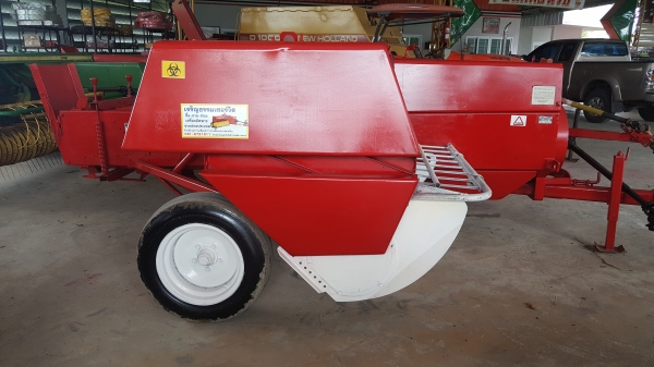 ขายเครื่องอัดฟาง จอห์นบาเลอร์ เก่านอก เช็คพร้อมใช้