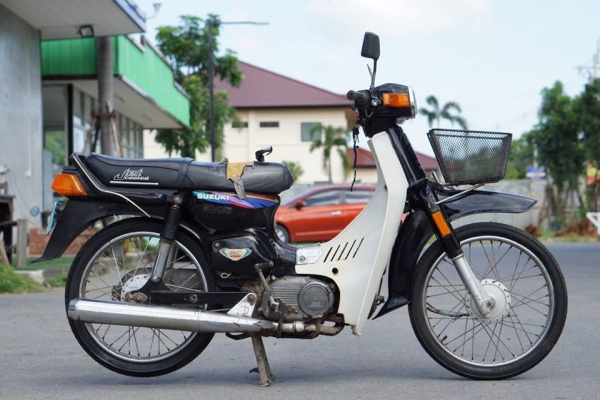 วุฒิ นนบุรี ขาย ซูซูกิ RC100 รถเดิมๆทะเบียนโอนรถพร้อมใช้งาน วุฒิ นนบุรี ขาย ซูซูกิ RC100 รถเดิมๆทะเบียนโอนรถพร้อมใช้งาน