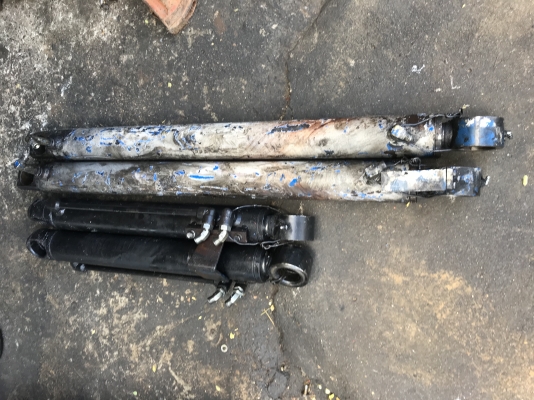 ขายกะบอกไฮดรอลิก แกน โต 45 มิล ยาว 60 Cm