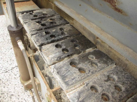 ขายรถปูยางล้อแทรค HA60C 061-4194021 ภู