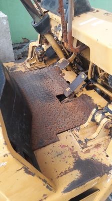 โฟคลิฟ เก่าญี่ปุ่น  Komatsu FD20 ยก 2 ตัน  เสาสูง 3 เมตร  ดีเซล