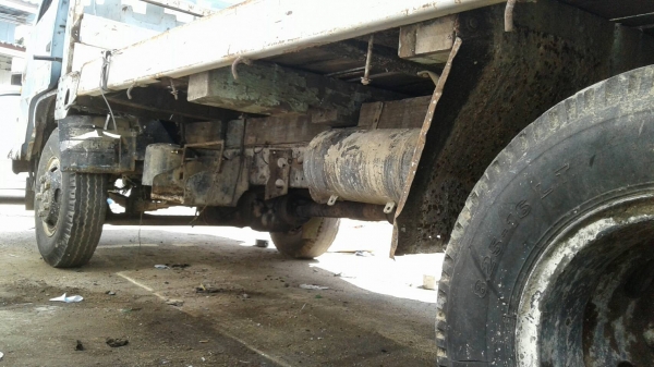 ขาย6ล้อ 115แรง ปี38 isuzu