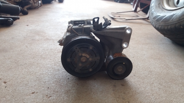 ขายคอมแอร์ โตโยต้า วีโก้ 5000 บาทพร้อมขา