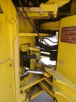 รถตักล้อยาง KOMATSU WA 350-1 พร้อมใช้ เอกสารแจ้งจำหน่าย