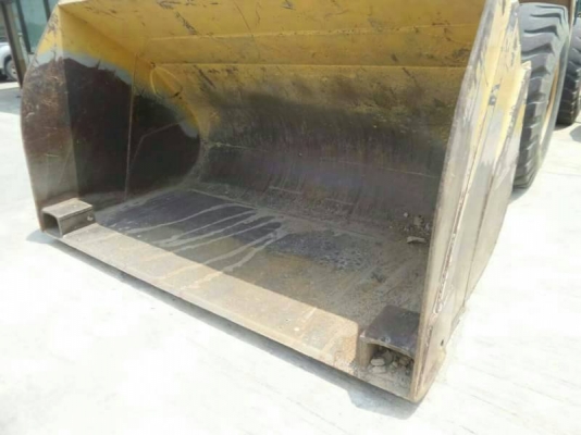 รถตักล้อยาง KOMATSU WA 350-1 พร้อมใช้ เอกสารแจ้งจำหน่าย