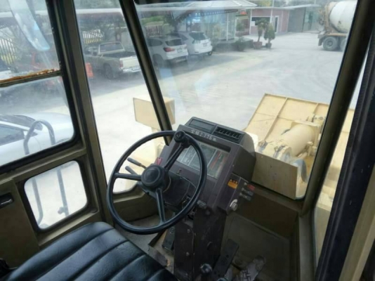 รถตักล้อยาง KOMATSU WA 350-1 พร้อมใช้ เอกสารแจ้งจำหน่าย