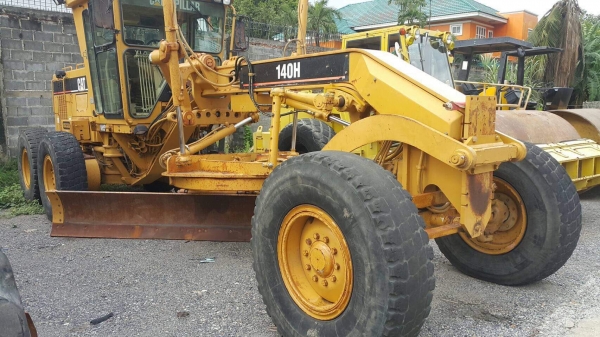 รถเกรด CAT รุ่น140G 5MD 3722 รถเกรด CAT รุ่น140G 5MD 3722