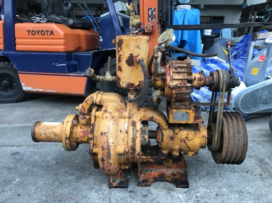 ขายหัวปั๊มน้ำหอยโข่งดับเพลิงเก่าญี่ปุ่น Yokota pump made in Japan ขนาดเข้า 4นิ้ว ออก 4นิ้ว มีระบบทดรอบกำลัง สภาพเดิมๆจอดนาน ตัวใหญ่ น้ำแรง