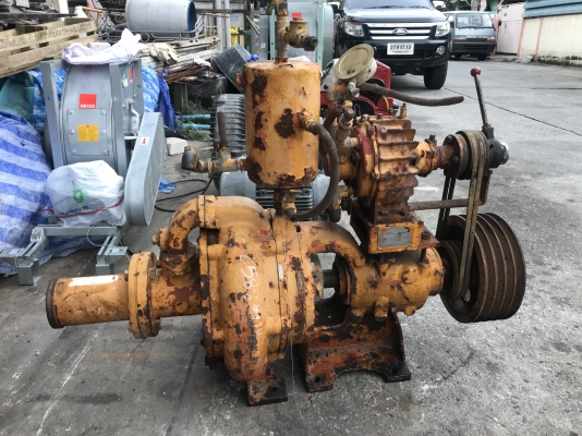 ขายหัวปั๊มน้ำหอยโข่งดับเพลิงเก่าญี่ปุ่น Yokota pump made in Japan ขนาดเข้า 4นิ้ว ออก 4นิ้ว มีระบบทดรอบกำลัง สภาพเดิมๆจอดนาน ตัวใหญ่ น้ำแรง