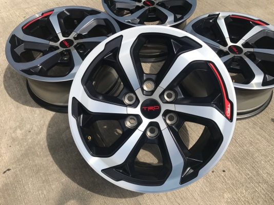 ล้อแม็กป้ายแดง TOYOTA REVO TRD ขอบ 17