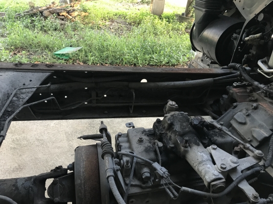 ขายหกล้อใหญ่ ISUZU FTR32LR 195