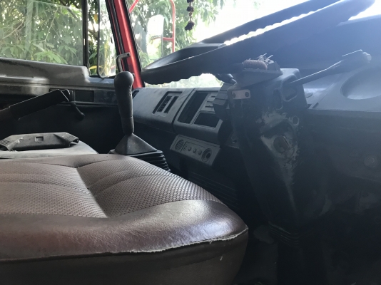 ขายหกล้อใหญ่ ISUZU FTR32LR 195