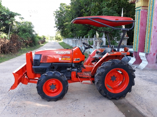 L3408สภาพพร้อมลุย เครื่องแน่นๆไม่เคยแกะ เกียรดีไม่มีหอนสีเดิมๆเล่มทะเบียนพร้อมโอน