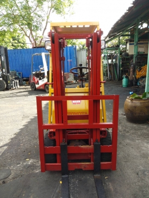 +++ ขายโฟล์คลิฟท์ TOYOTA FG900 เครื่องยนต์เบนซิน เสา 3 เมตร เกียร์ธรรมดา ยางลม +++ ขายโฟล์คลิฟท์ TOYOTA FG900 เครื่องยนต์เบนซิน เสา 3 เมตร เกียร์ธรรมดา ยางลม