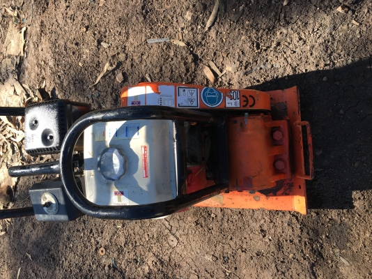 แท่นตบดินพร้อมใช้ 6000฿ แท่นตบดินพร้อมใช้ 6000฿