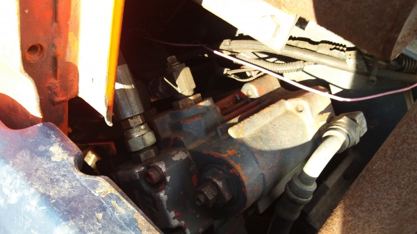 ฮิตาชิ ex 30 ระบบดีเครื่องดีปั๊มแรงเอวแน่นทำงานไว โซ่ช่วงล่างใหม่ มีลายหัวเจาะ