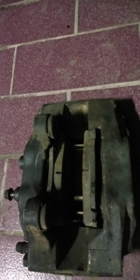 ปั้มเบรค R32 หน้าหลัง ผ้าเบรคยังหนาอยู่