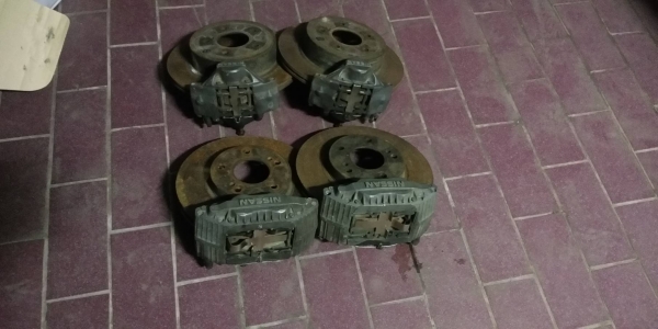 ปั้มเบรค R32 หน้าหลัง ผ้าเบรคยังหนาอยู่