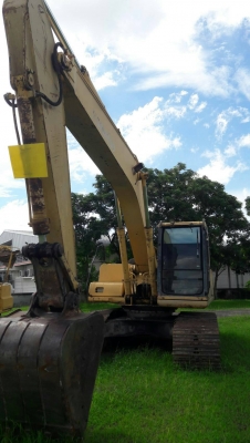 ขายรถแบคโฮ KOMATSU PC200-6 เอกสารอินวอย รบบไฟเต็ม เครื่องคัมมิน ราคา 950000