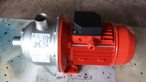 ปั้มน้ำใหม่สภาพดี