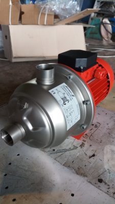 ปั้มน้ำใหม่สภาพดี ปั้มน้ำใหม่สภาพดี