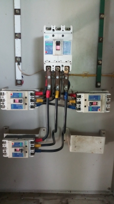 ตู้ไฟฟ้าเมนไฟ175A.