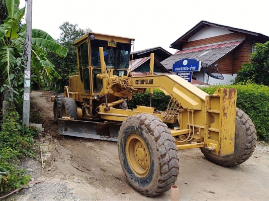 รถเกรด CAT 140G S/N 72V10196