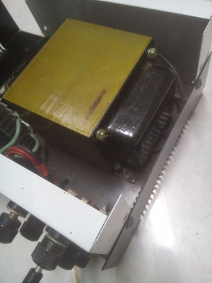 เครื่องแปลงไฟ