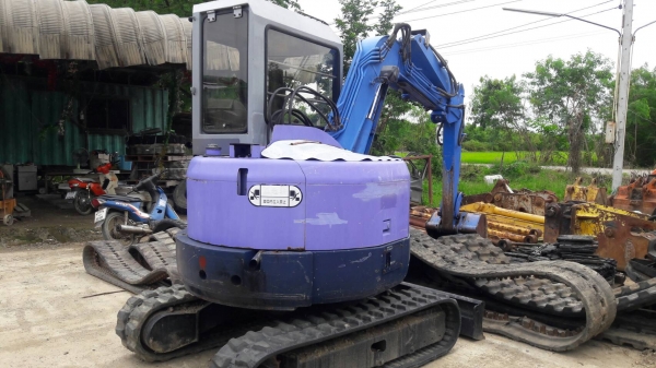 รถขุด ยี่ห้อ AIRMAN รุ่น AX30UR คอนโทรนน้ำมัน/ปั๊มนิ้ว / หัวเก๋ง/ใบมีด สินค้าเก่านอกยังไม่เคยใช้งานในไทย รถขุด ยี่ห้อ AIRMAN รุ่น AX30UR คอนโทรนน้ำมัน/ปั๊มนิ้ว / หัวเก๋ง/ใบมีด สินค้าเก่านอกยังไม่เคยใช้งานในไทย