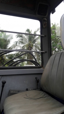 รถขุด ยี่ห้อ AIRMAN รุ่น AX30UR คอนโทรนน้ำมัน/ปั๊มนิ้ว / หัวเก๋ง/ใบมีด สินค้าเก่านอกยังไม่เคยใช้งานในไทย รถขุด ยี่ห้อ AIRMAN รุ่น AX30UR คอนโทรนน้ำมัน/ปั๊มนิ้ว / หัวเก๋ง/ใบมีด สินค้าเก่านอกยังไม่เคยใช้งานในไทย