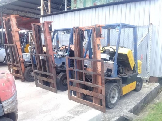 ขายรถยกมือสองตามสภาพ