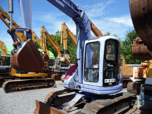 PC75UU-2 รถขุดKOMATSUของนอกแท้ยังมิได้ใช้ในไทย ราคาเริ่มต้นแค่ 695,000 บาทมี โคมัตสุ  เก่าจากประเทศญี่ปุ่นมานำเสนอ สนใจโทรเลยคับที่เบอร์ ☎ 081-989-1989 + ID LINE :rangrayong หรั่งครับ