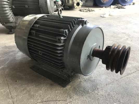 ขายมอเตอร์ไฟฟ้า Brook 15HP. 380V 1450rpm. 4pole made in England สภาพสวยหมุนนิ่มเดิมๆ พร้อมใช้งาน