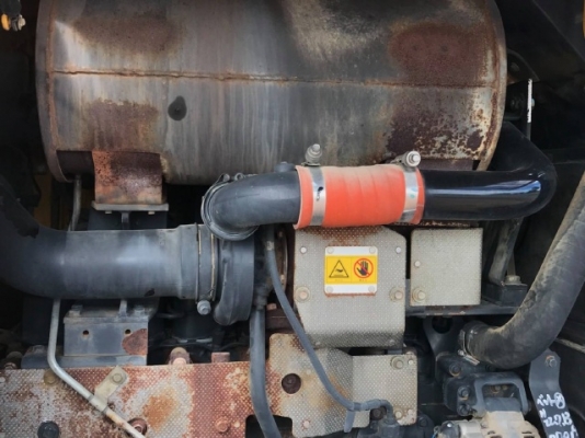 ขายรถตักล้อยาง KOMATSU WA270-5 รถนอกนำเข้าเองจากญี่ปุ่น สภาพสวยพร้อมใช้งาน มีVDOการทำงานครับ