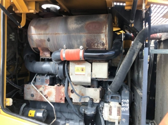 ขายรถตักล้อยาง KOMATSU WA270-5 รถนอกนำเข้าเองจากญี่ปุ่น สภาพสวยพร้อมใช้งาน มีVDOการทำงานครับ