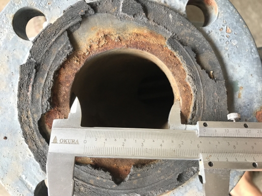 ( เหลือ 1ตัวครับ )ขายปั๊มน้ำหอยโข่ง Teral ชนมอเตอร์ 15HP. 380V ขนาดเข้า 3นิ้ว ออก 2.5นิ้ว ใบพัดทองเหลือง รุ่นใบพัดใหญ่ส่งน้ำไกล สภาพสวย หมุนนิ่ม พร้อมใช้งาน มี 2 ตัว ราคาตัวละ 15,500 บาท