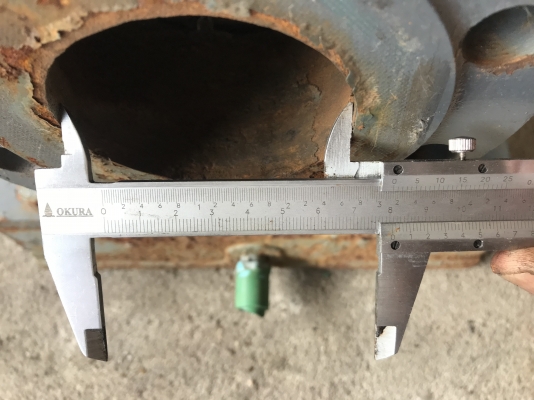 ( เหลือ 1ตัวครับ )ขายปั๊มน้ำหอยโข่ง Teral ชนมอเตอร์ 15HP. 380V ขนาดเข้า 3นิ้ว ออก 2.5นิ้ว ใบพัดทองเหลือง รุ่นใบพัดใหญ่ส่งน้ำไกล สภาพสวย หมุนนิ่ม พร้อมใช้งาน มี 2 ตัว ราคาตัวละ 15,500 บาท