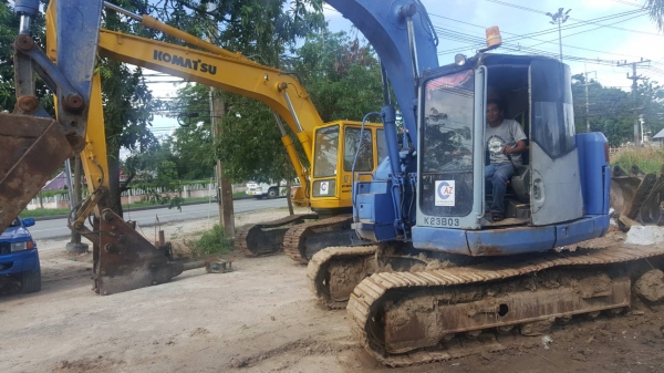 ขายรถแม็คโคร PC128US-2 สนใจติดต่อคุณรัตนศักดิ์ 081-7621704