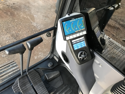 ขาย KOMATSU PC130-8 สวยๆ พร้อมใช้งาน 4000 ชั่วโมง(PM7000ชม) ชมรถที่หน้างานได้ทุกวัน สนใจติดต่อโดยตรง 081-4283210